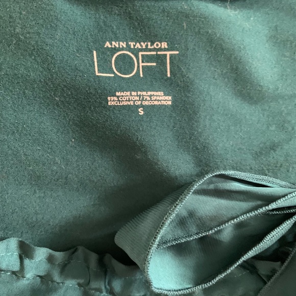 Loft size Small fitted top Green Blue Satin Ribbon - Picture 2 of 2